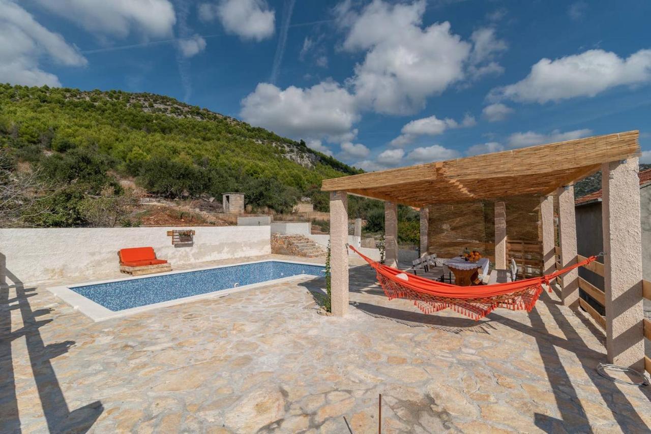 Eden Mediterranean House Vrsine Exterior photo